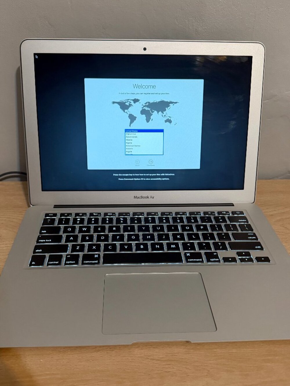 Apple MacBook Air 13” 2017 Intel Core i5 8GB